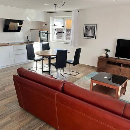 Gemuetliche Wohnung Mit Grosser Terrasse Брукмюль Екстер'єр фото